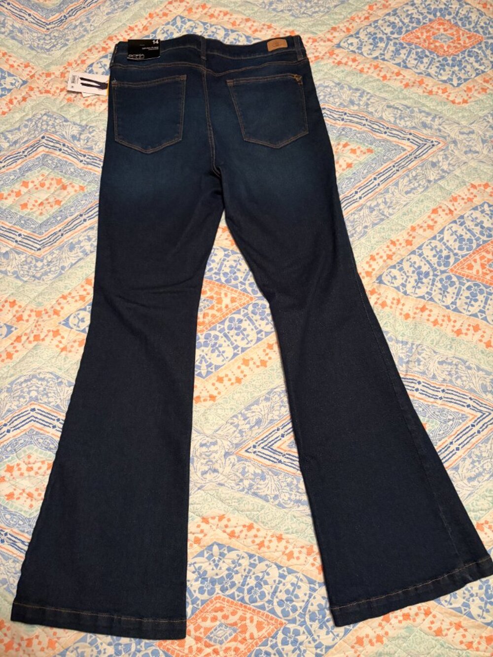 SOFIA JEANS BY SOFIA VERGARA MELISA FLARE SIZE 14 NWT - Picture 13 of 13